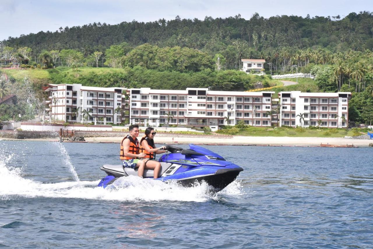 Holiday Oceanview Residences And Resort Samal Exteriör bild